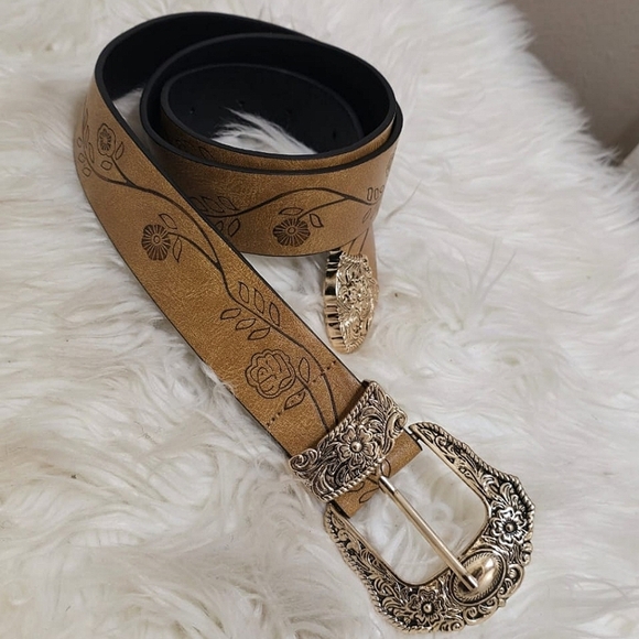 Classical Beige Hip Hop Belt With Metal Buckle And Floral Print🌴 - Picture 2 of 8